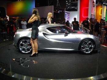 Alfa Romeo 4C (4)