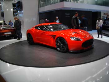 Aston martin Zagato V12 (2)