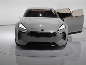 Kia GT (5)