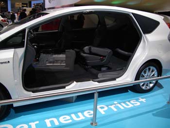 Prius + (1)