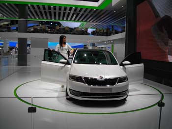 Skoda Mission L (2)
