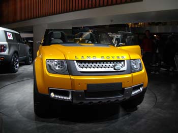 land rover DC100 sport (4)